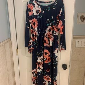 Floral maxi pocket dress